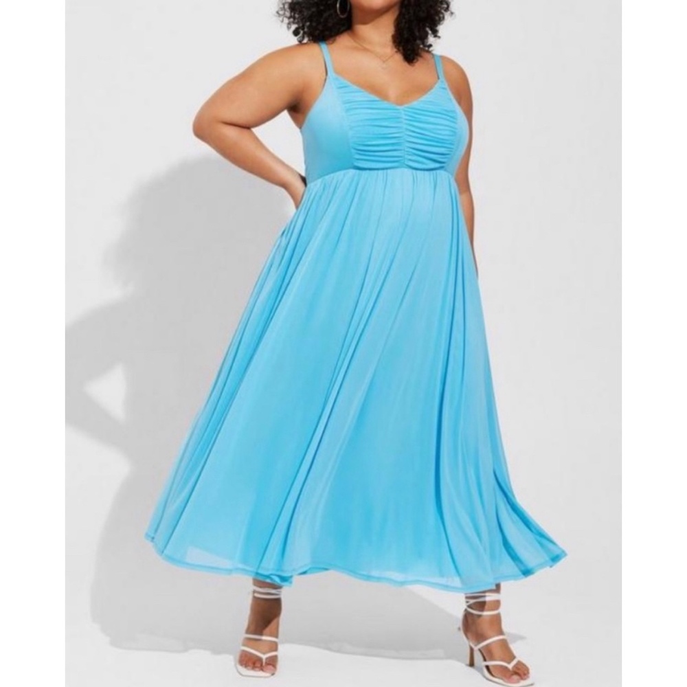 🆕 Soft Mesh Pleated Maxi Dress 2 2X 18 20 NWT Torrid New!